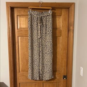 Brand New, Heimish Cheetah print Wide-Leg Pants. 1X but fits more like M